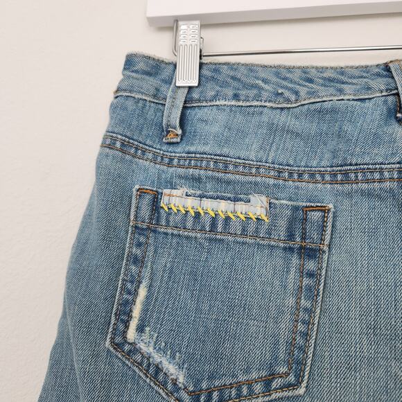Y2K Gap Jeans Patchwork Distressed Denim Mini Skirt Low Rise Bratz Size 6 - Picture 6 of 9